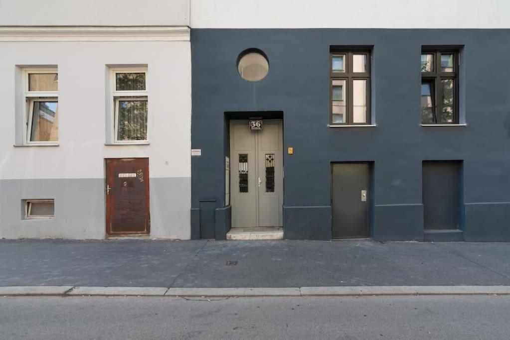 Apartament Grosse Terrasse, Klimaanlage Und U-Bahn Naehe Wiedeń Zewnętrze zdjęcie